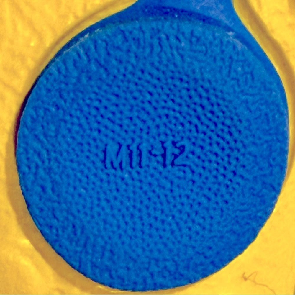 New Keen Shanti Arts Clog Ukraine Mens 11-12 Yellow Blue Foam Sandals Ukrainian - Picture 8 of 8